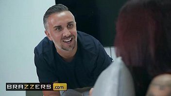 Reproducir Le paga a una perra de publi24 por tener sexo con él en su casa