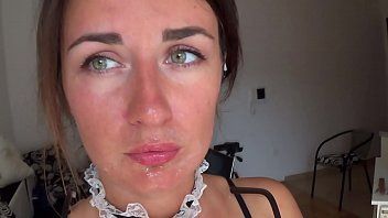 Abspielen Gute Mutter hat Oralsex und will ihn frei schlucken