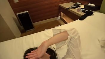 Play The young lady rubbed her pussy because she was jealous and too hot