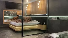 Abspielen Vollbusige Amateur-Latina hat intensive Orgasmuskontrolle - Srmorena