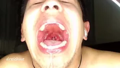 Redă Muie latino umedă și sălbatică: supraîncărcare cu saliva și gât adânc