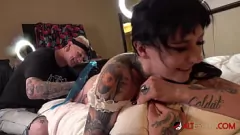 Redă Bruneta tatuată, Misha Montana, devine cu cerneală