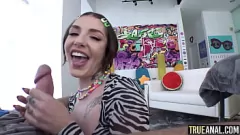 Reproducir Intensa sesión anal de Brenna McKenna: acabado con creampie