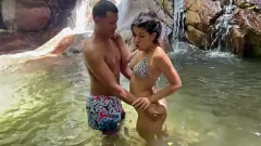 Redă Latina pierdută este bătută tare în pădure