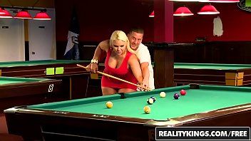 Redă Filme xnxx o frumoasa care face laba amantului