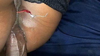 Reproducir Mia khalifa y juliana vega tienen sexo con el mismo árabe que chupa bien la polla