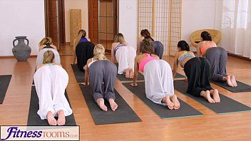 Riproduci Sesso in palestra con ragazze single