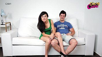 Reproduzir parceiros amadores filmados quando lutam para fazer xxx