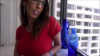 Riproduci Masturbazione e Futai con la bellissima Dava Foxx
